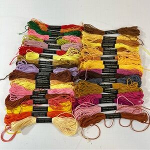 Friendly Spiraea Embroidery Floss Lot of 39 New